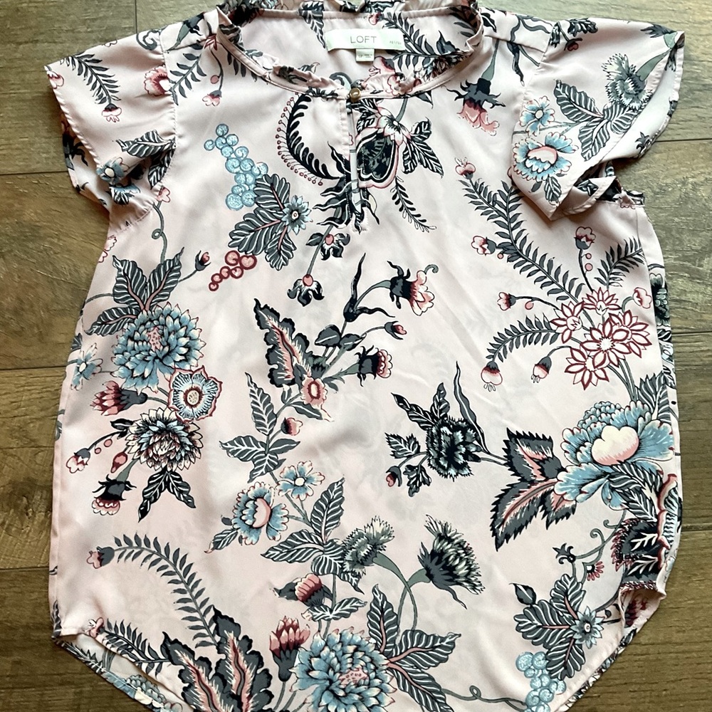 Loft | Flutter Sleeve Top Small P